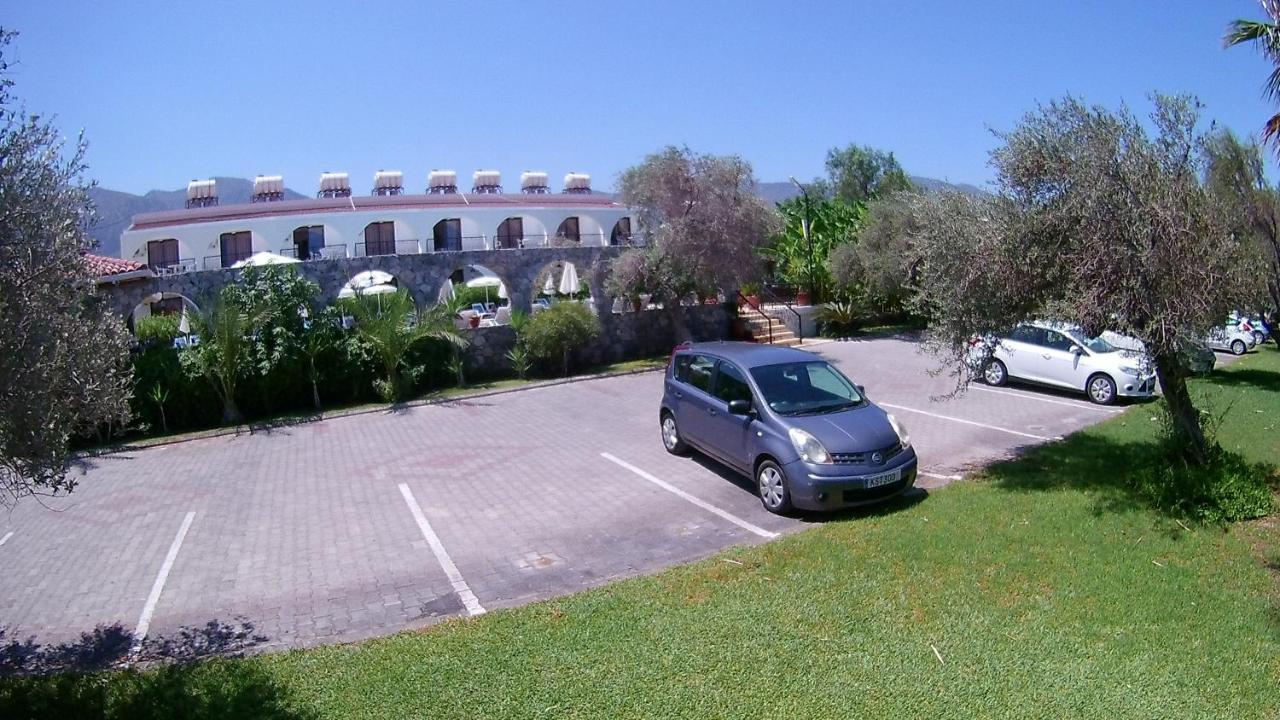 Bare Hill Holiday Apartments Krini Exterior foto