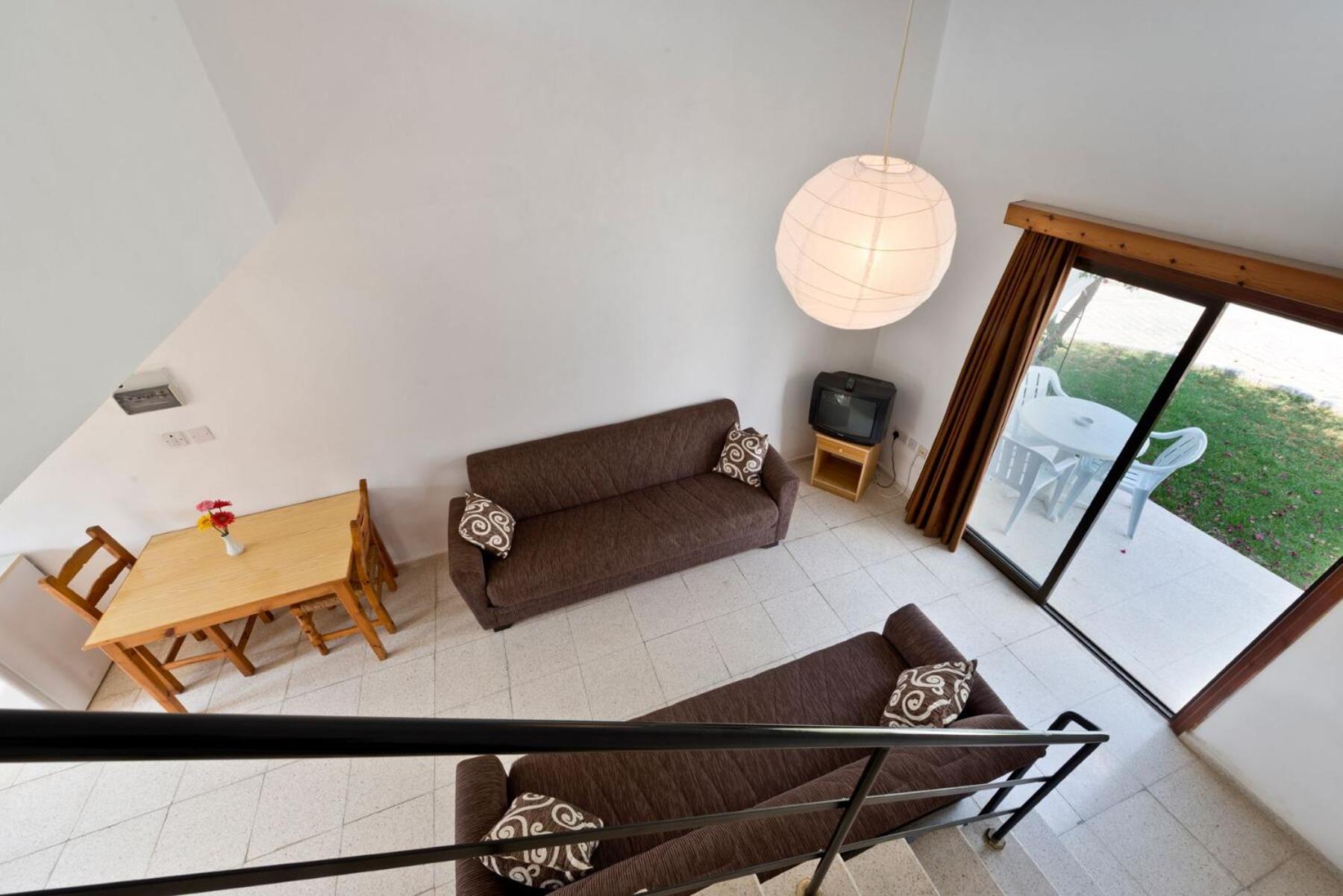 Bare Hill Holiday Apartments Krini Habitación foto